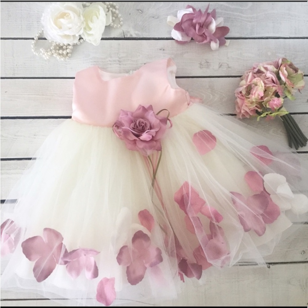 Girl dress